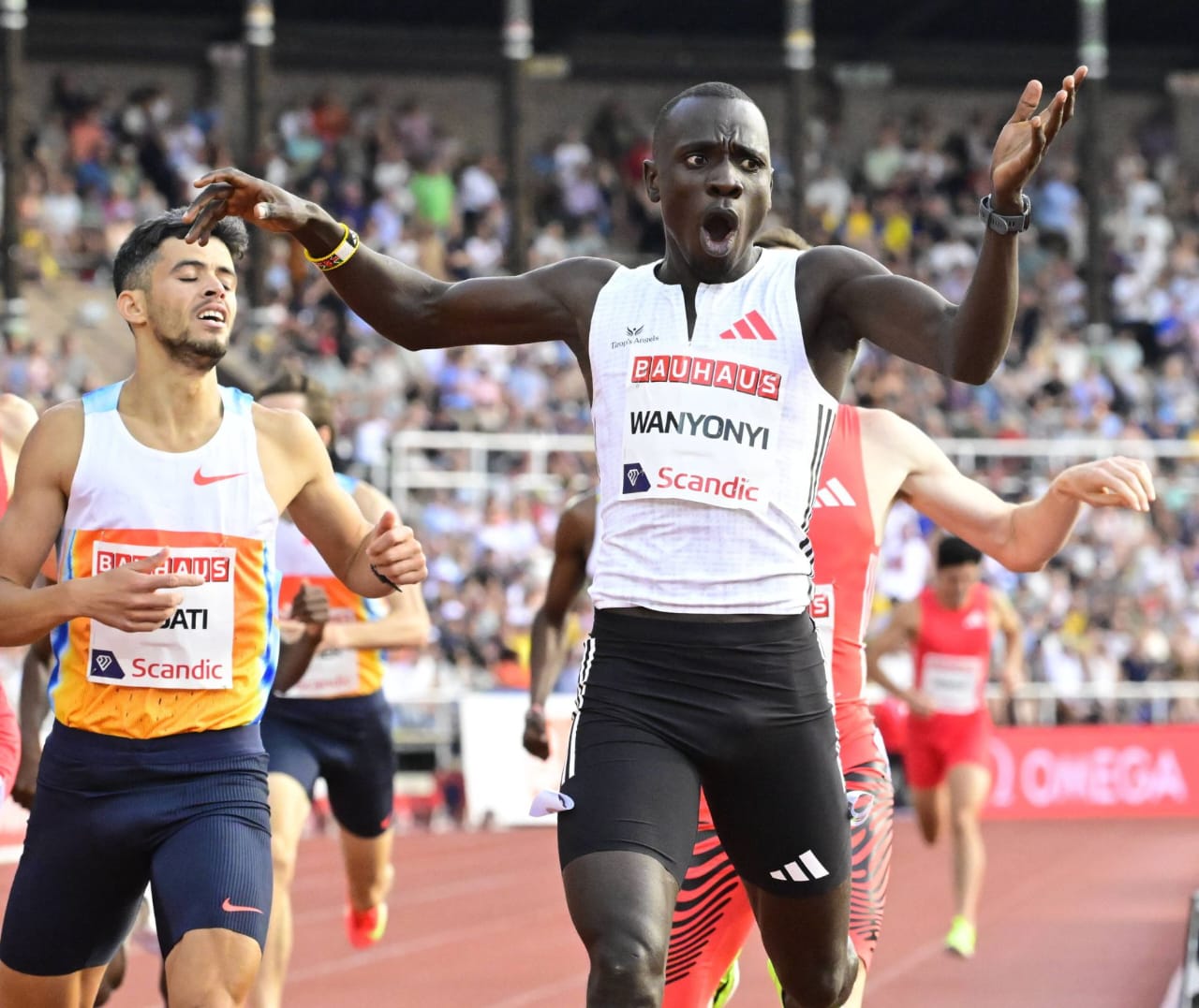 Emmanuel Wanyonyi Lausanne Diamond League 2025.