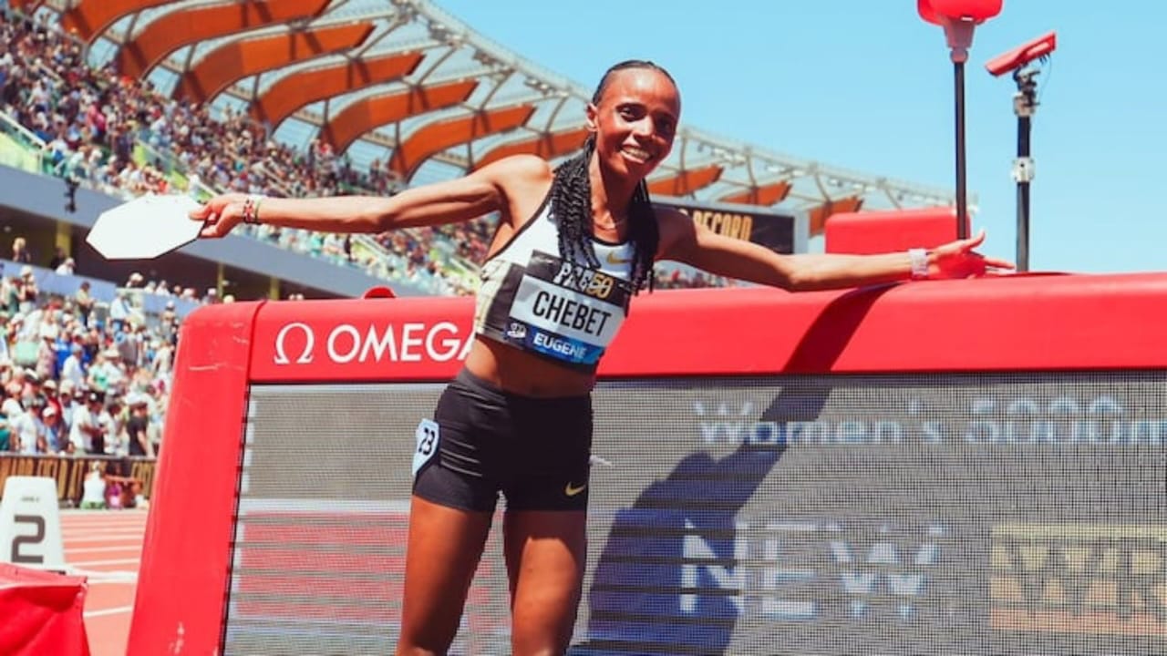 Beatrice Chebet 5000m world record.