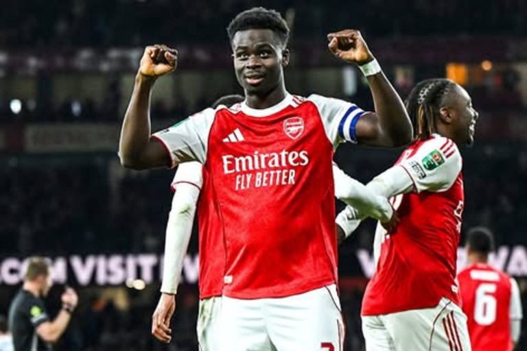 Saka scores to send Arsenal to the Carabao Cup quarterfinals