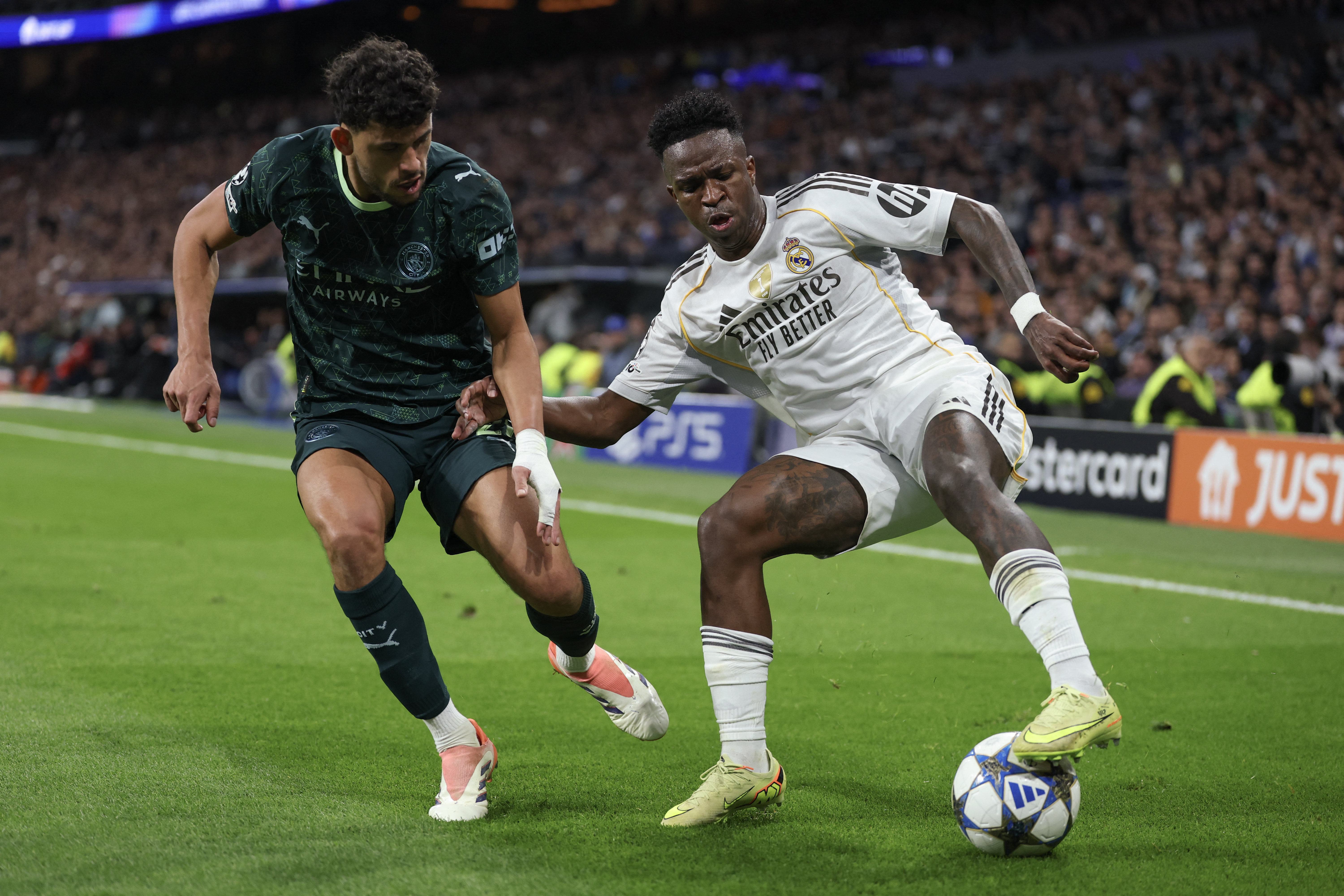 Action from the Real Madrid vs Man City game