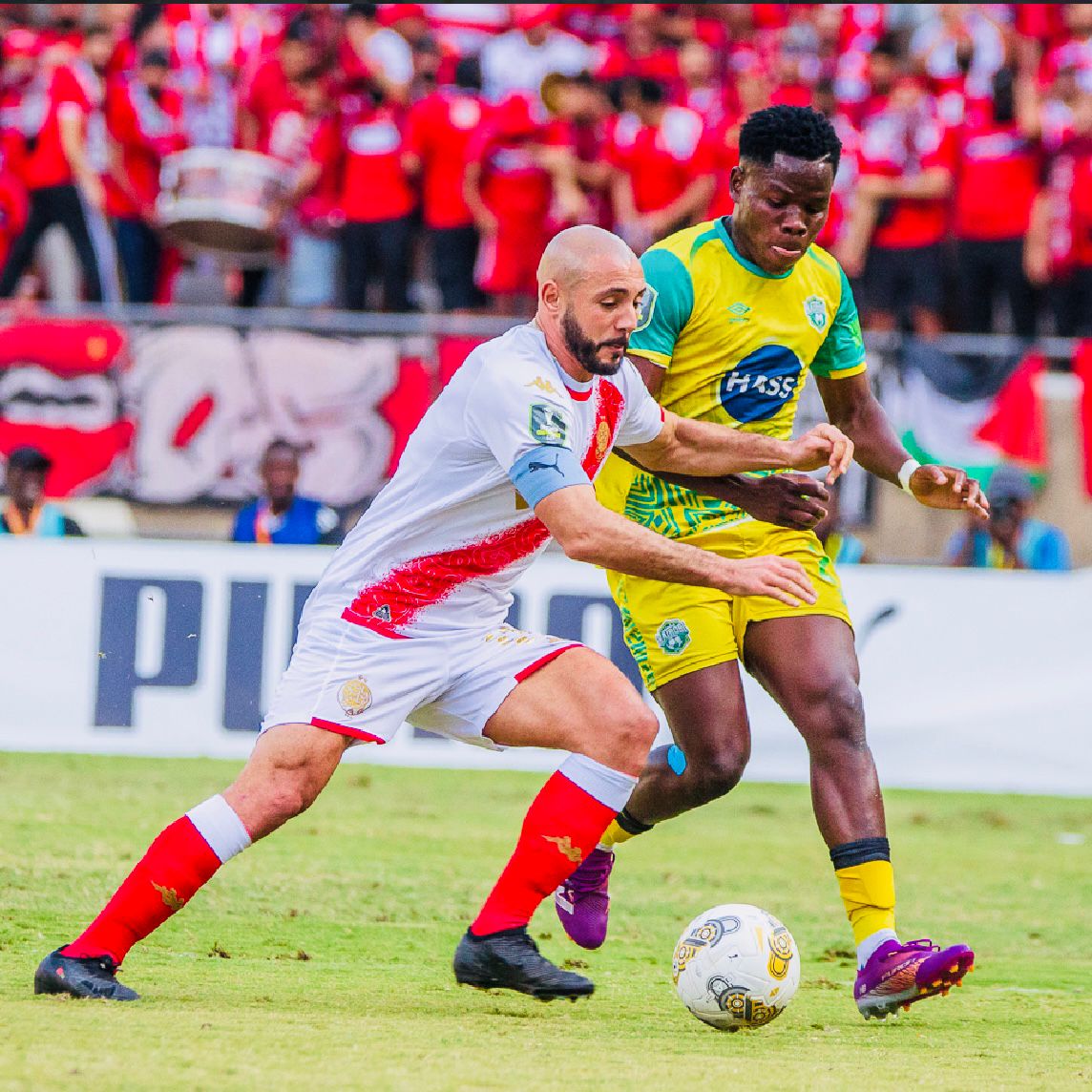 Nordin Amrabat surprises Kenyan youngster Duncan Omala with special gift