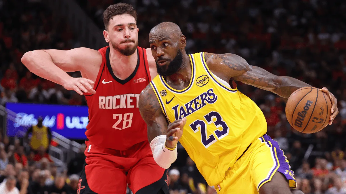 Rockets vs Lakers prediction/PHOTO YAHOO