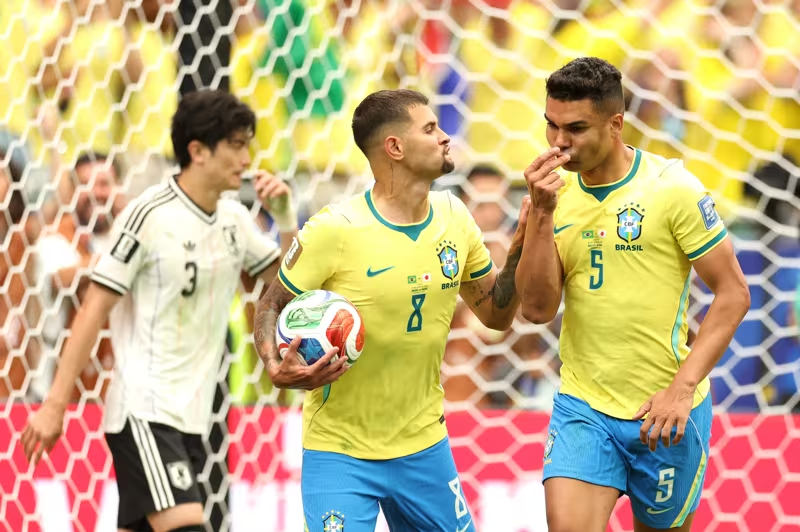 Brazil vs Japan - FIFA World Cup IMAGE