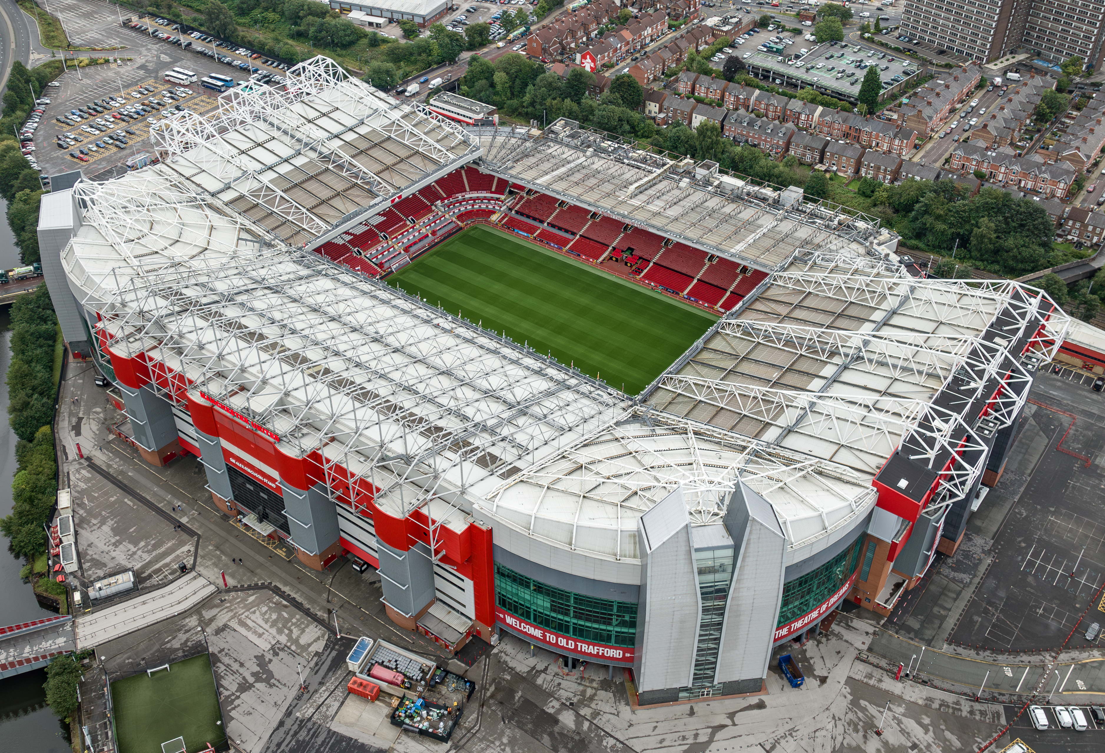 Manchester United news