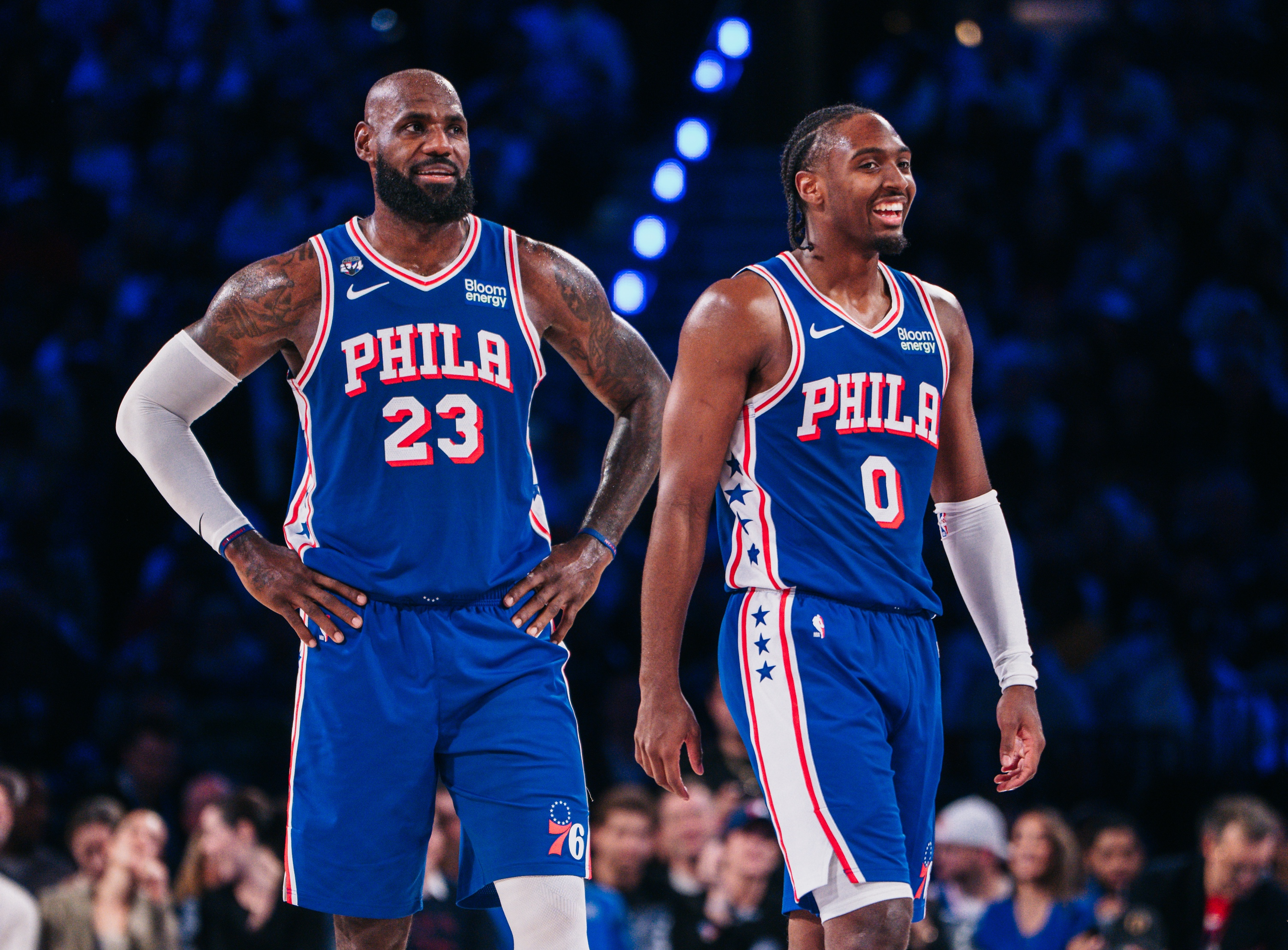 76ers rally to stun Cavs